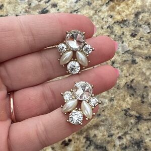 Elegant Pearl and Crystal Earrings